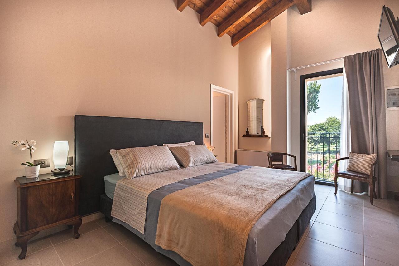 Le Ferrerie Agriturismo Fattoria Marchesini Praticello di Gattatico Exteriör bild