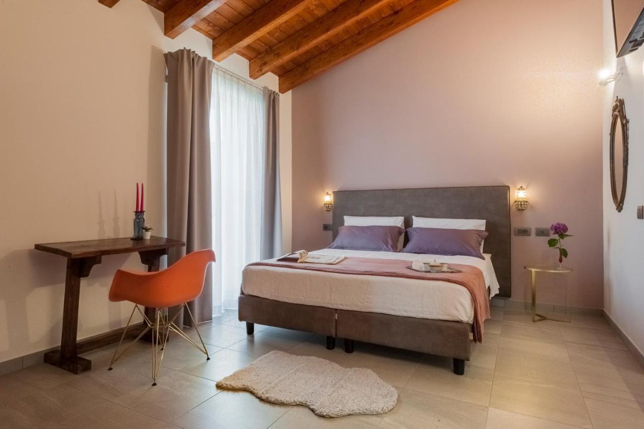 Le Ferrerie Agriturismo Fattoria Marchesini Praticello di Gattatico Exteriör bild
